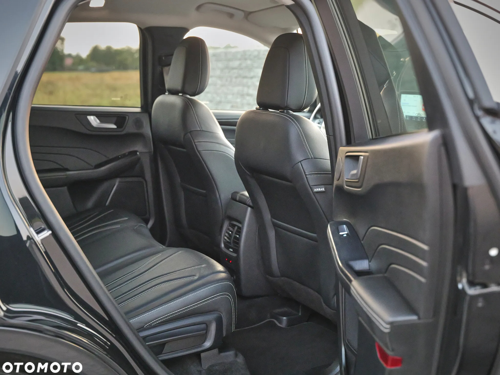 Ford Kuga 2.5 FHEV FWD Vignale - 26