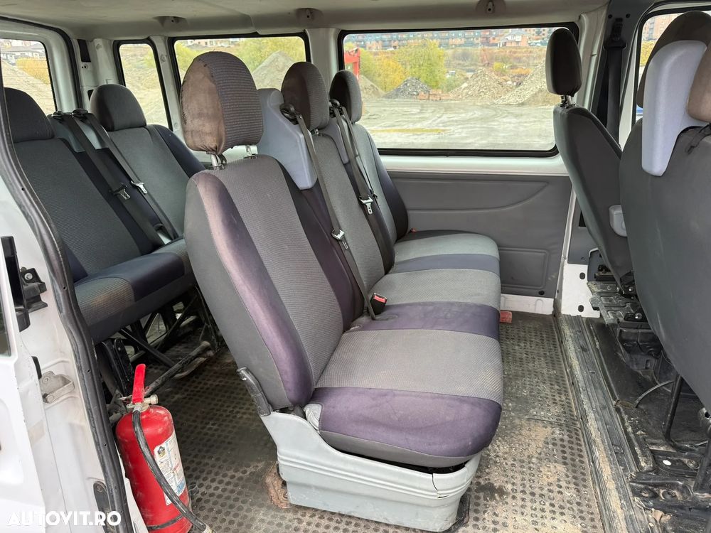 Ford Transit - 10