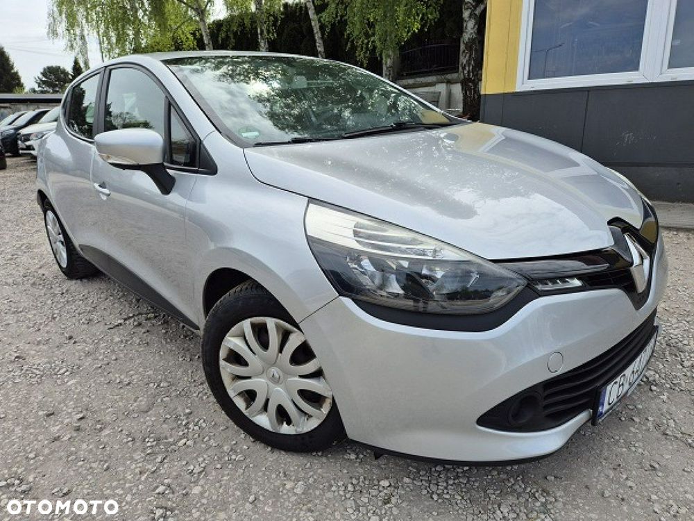 Renault Clio - 5