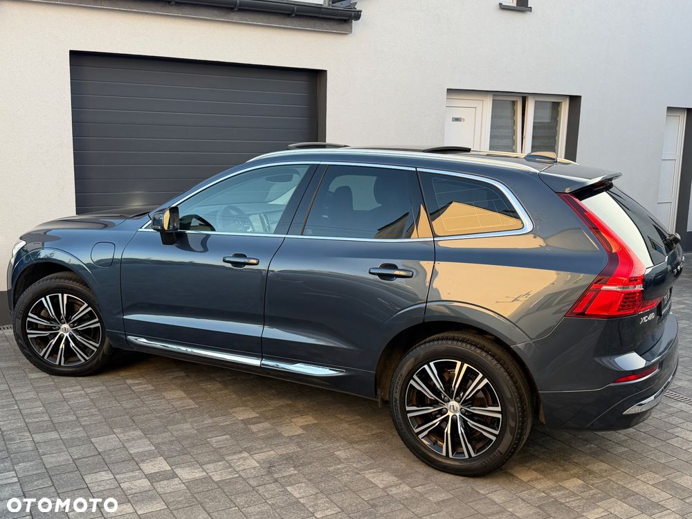 Volvo XC 60 T6 Plug-In Hybrid AWD Inscription - 26