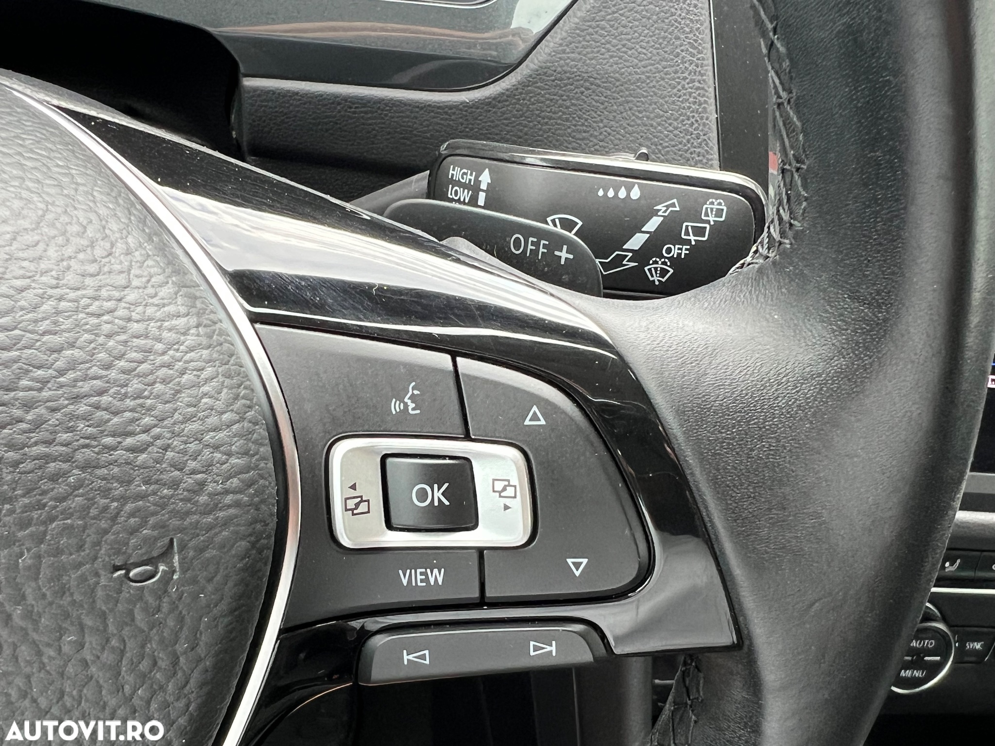 Volkswagen Tiguan 2.0 TDI DPF DSG Comfortline - 9