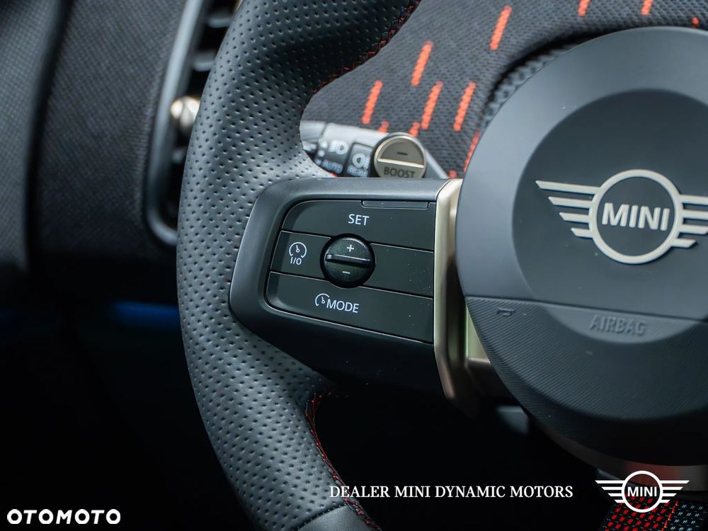 MINI Countryman S ALL4 John Cooper Works Trim - 29