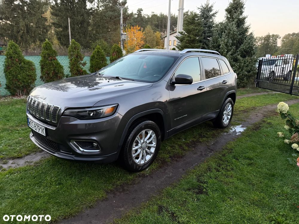 Jeep Cherokee - 4