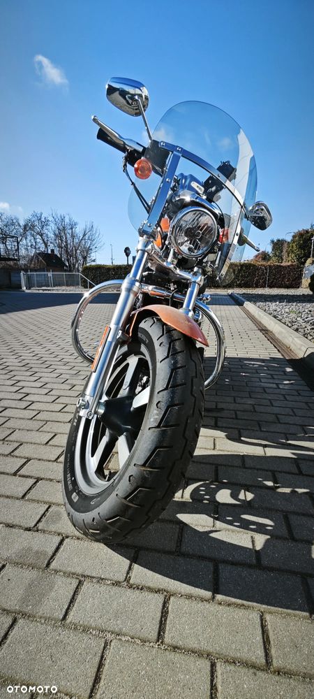 Harley-Davidson Sportster Custom 1200C - 3