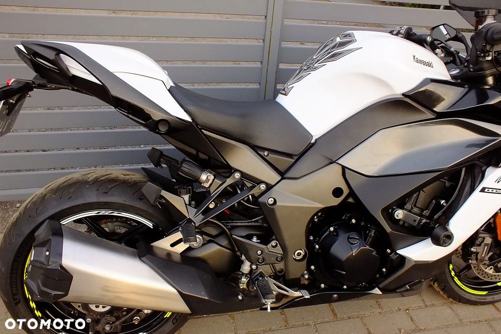 Kawasaki Ninja 1000 SX - 8