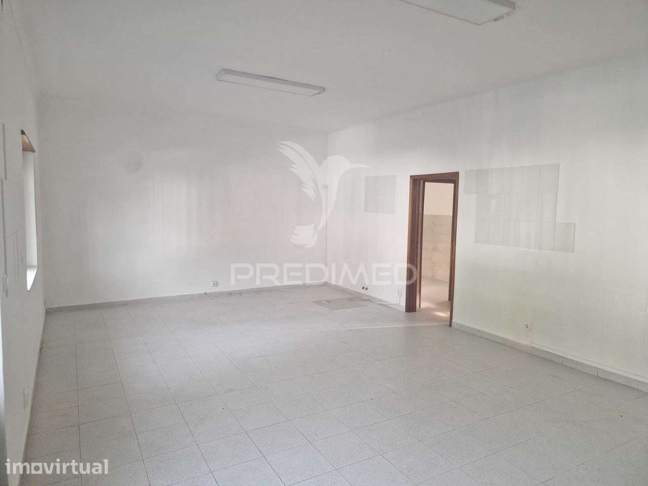 Loja/Espaço Comercial com 54,77m² | Senhora da Saúde - Grande imagem: 5/12