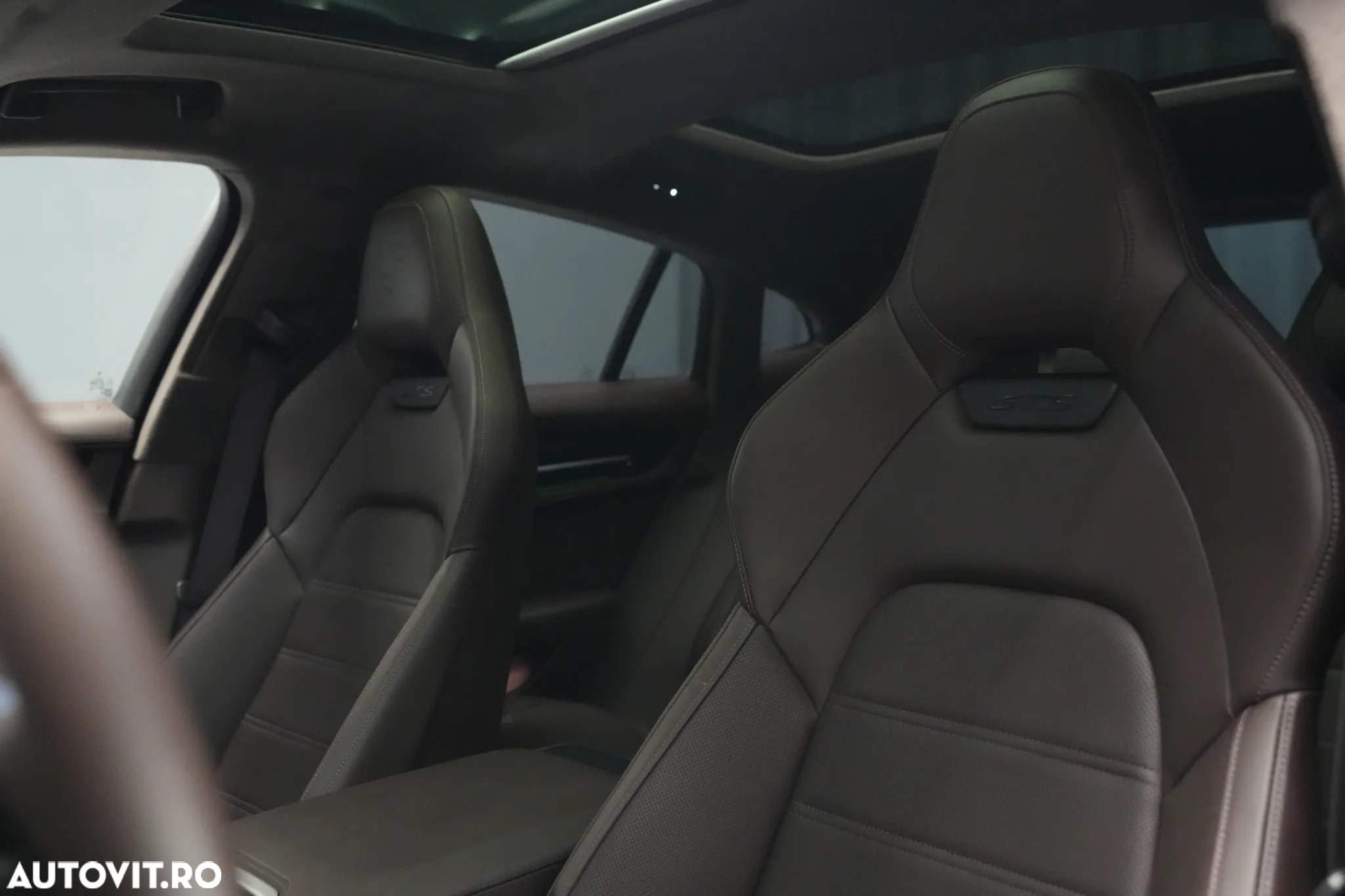Porsche Panamera GTS - 29