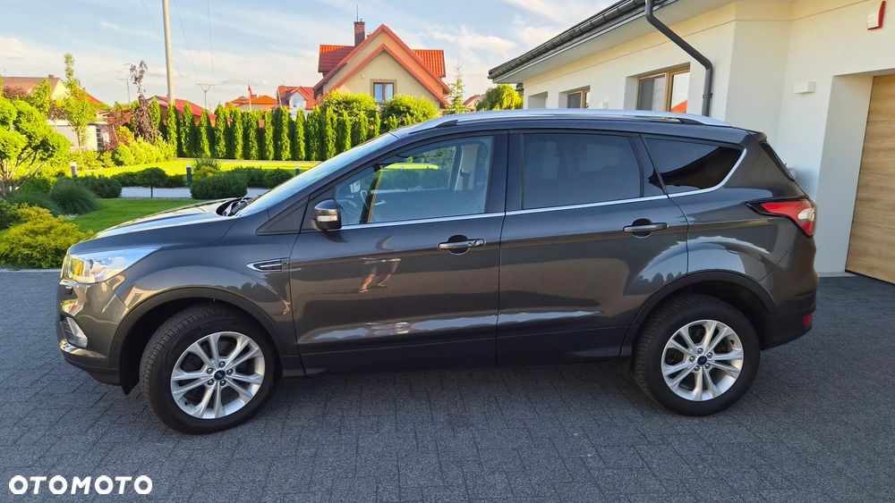 Ford Kuga 2.0 TDCi 4x4 Titanium - 2