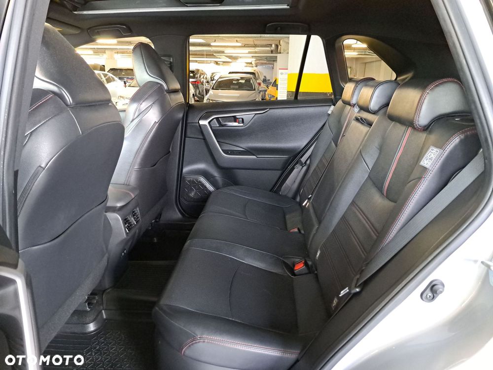 Toyota RAV4 - 14