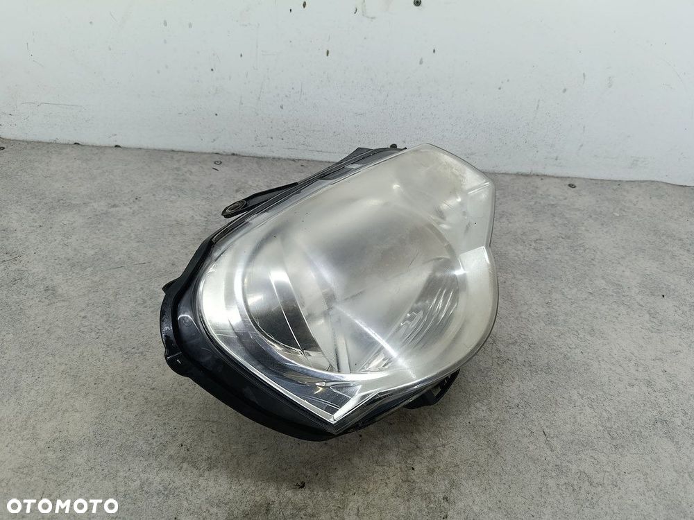 LAMPA PRZÓD PRAWA VW POLO IV FL 9N 6Q1941008AN 1EE24701902  HELLA - 9