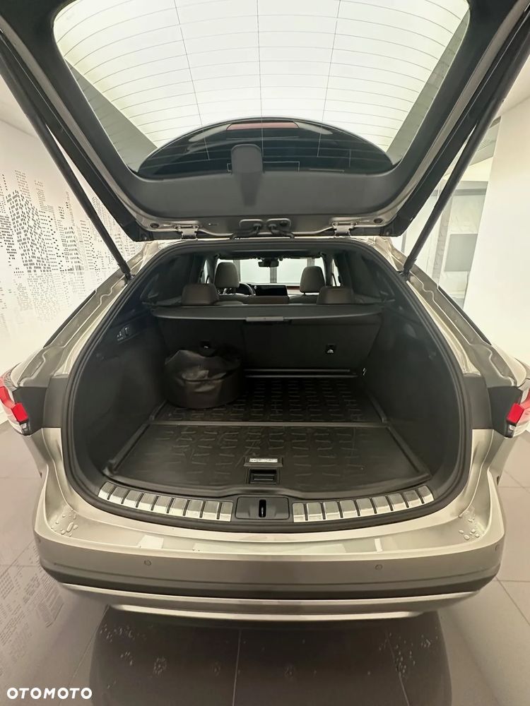 Lexus RX 450h+ Omotenashi - 9