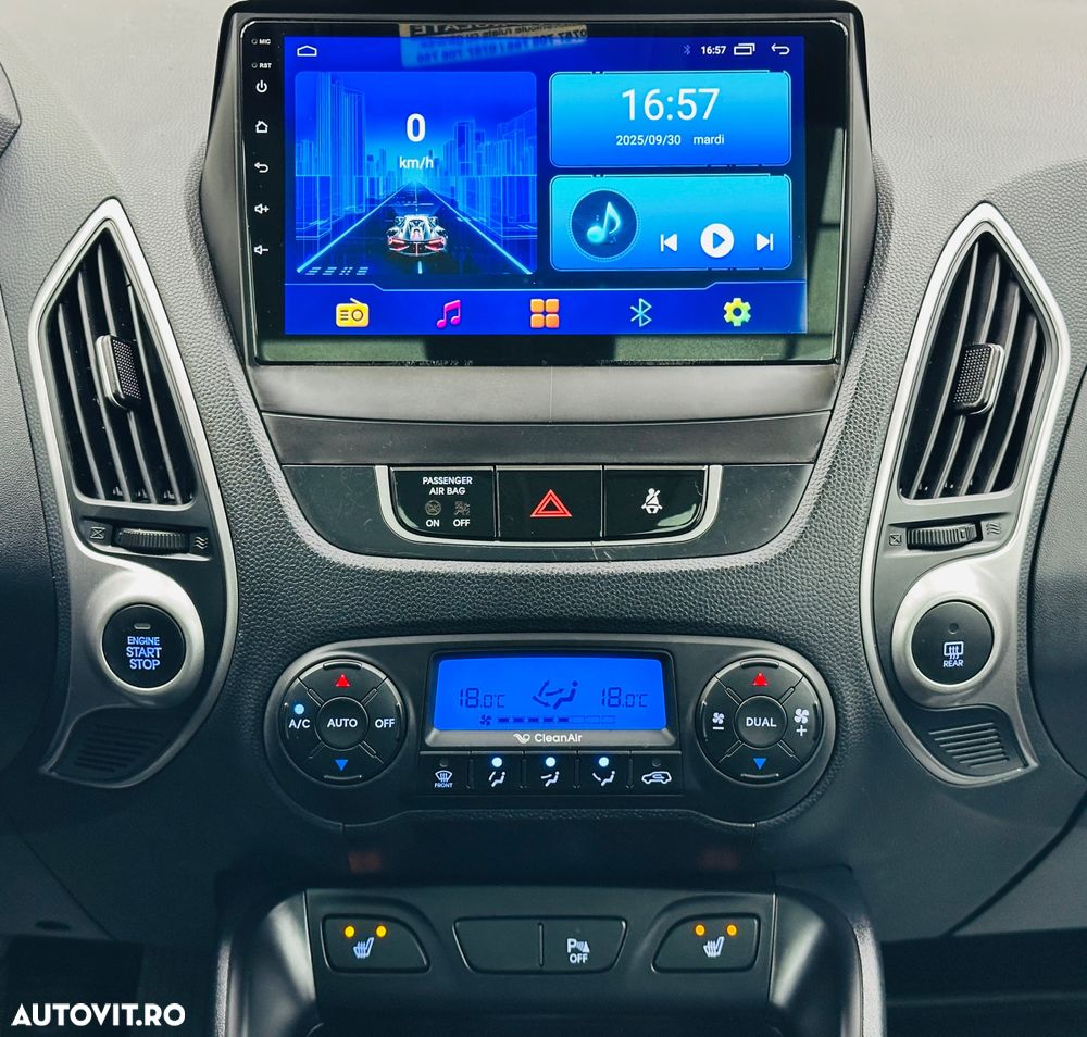 Hyundai ix35 1.6 2WD Fifa World Cup Edition - 29