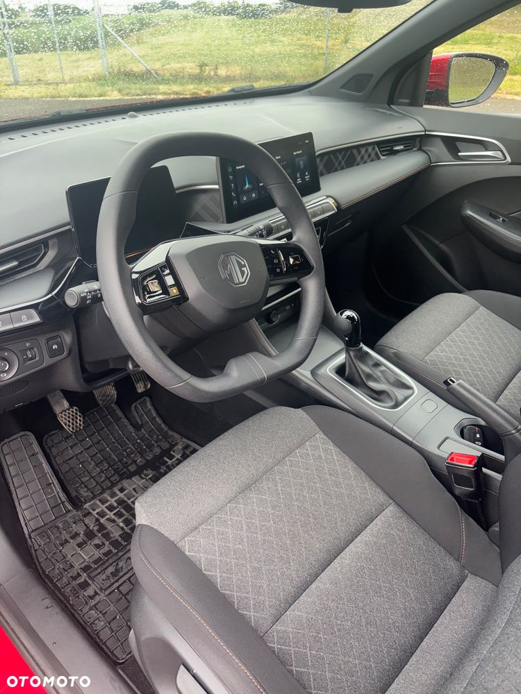 MG MG3 1.5 Excite - 8