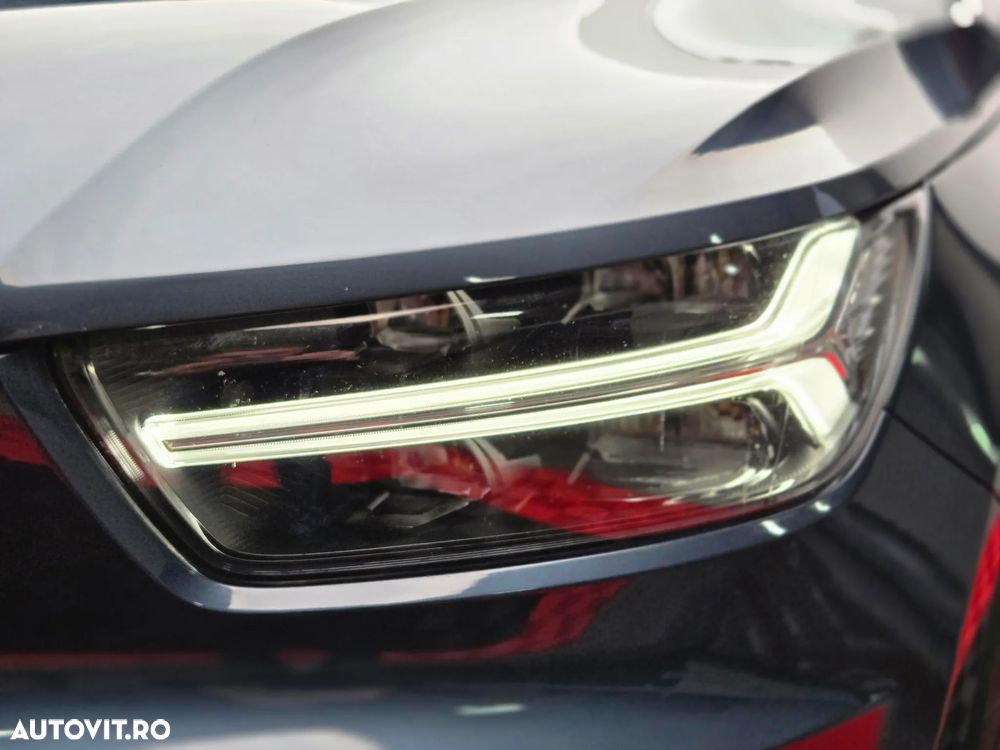 Volvo XC 40 D4 AWD Geartronic Inscription - 36