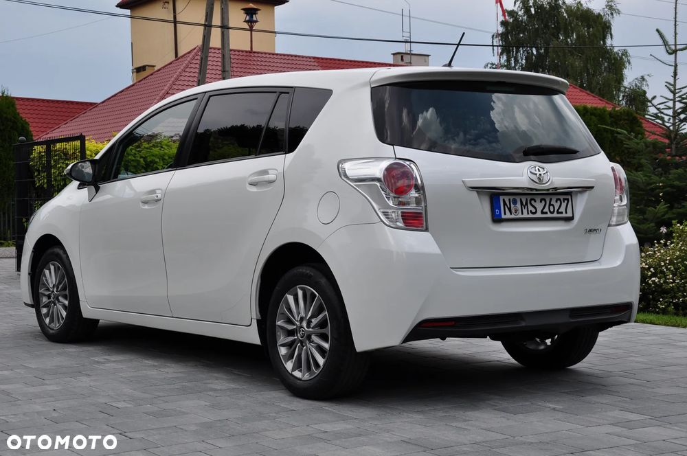 Toyota Verso 1.8 7-Sitzer Skyview Edition - 13