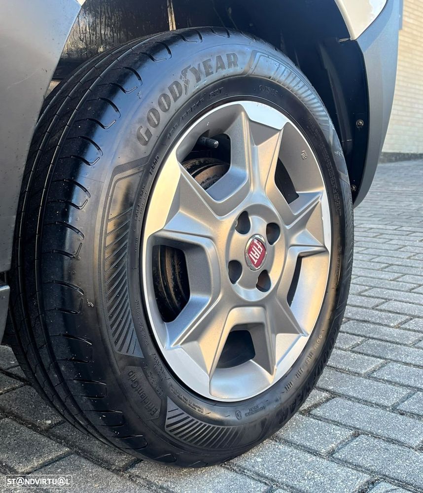 Fiat Fiorino 1.3 M-jet Adventure com 1GD - 4