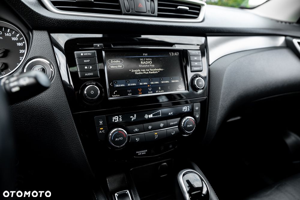 Nissan Qashqai 1.3 DIG-T DCT TEKNA - 35