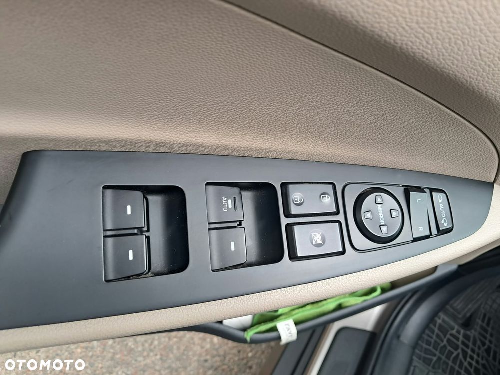 Hyundai Tucson - 13