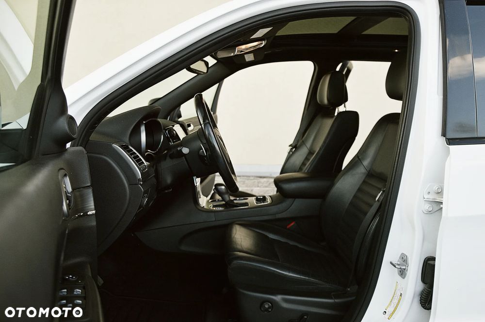 Jeep Grand Cherokee - 11