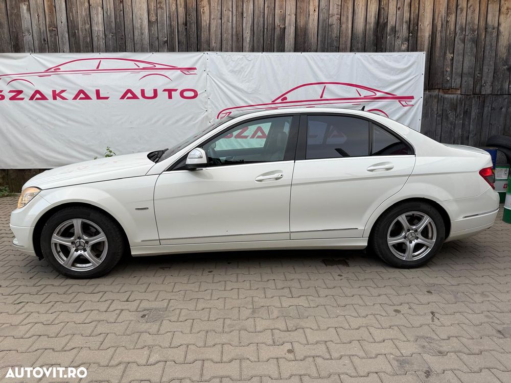 Mercedes-Benz C 200 Avantgarde Edition - 17