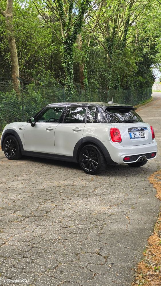 MINI 5 Portas Cooper SD - 26