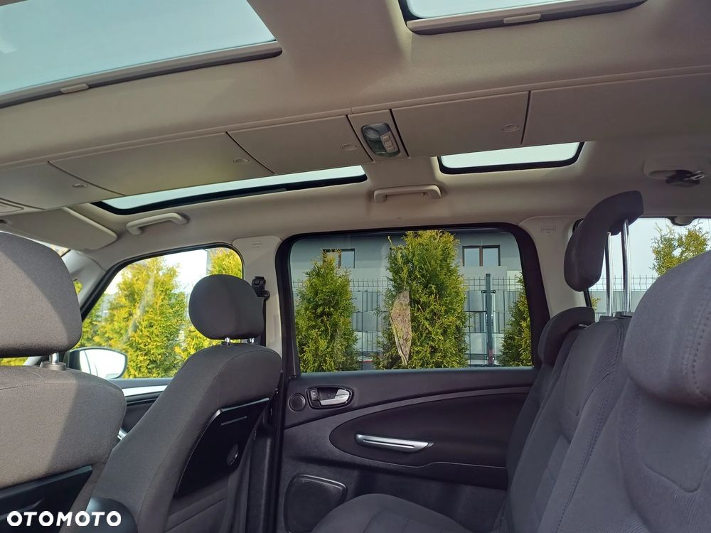 Ford Galaxy 2.0 TDCi DPF Titanium - 4