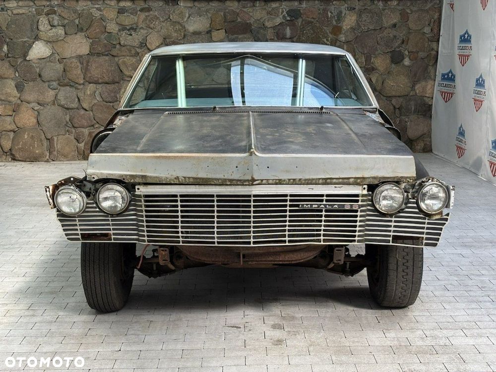 Chevrolet Impala - 22