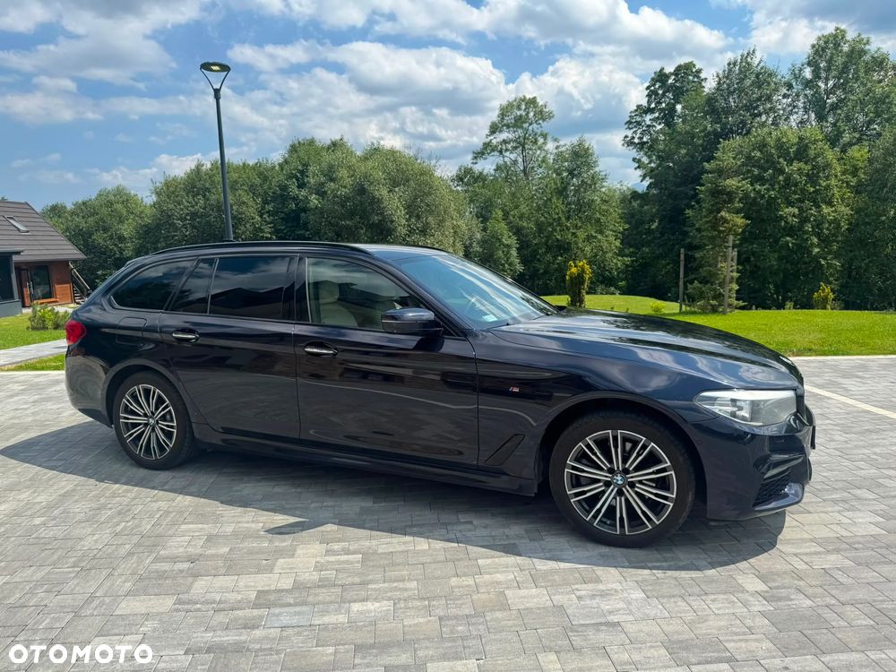 BMW Seria 5 520d xDrive M Sport sport - 4