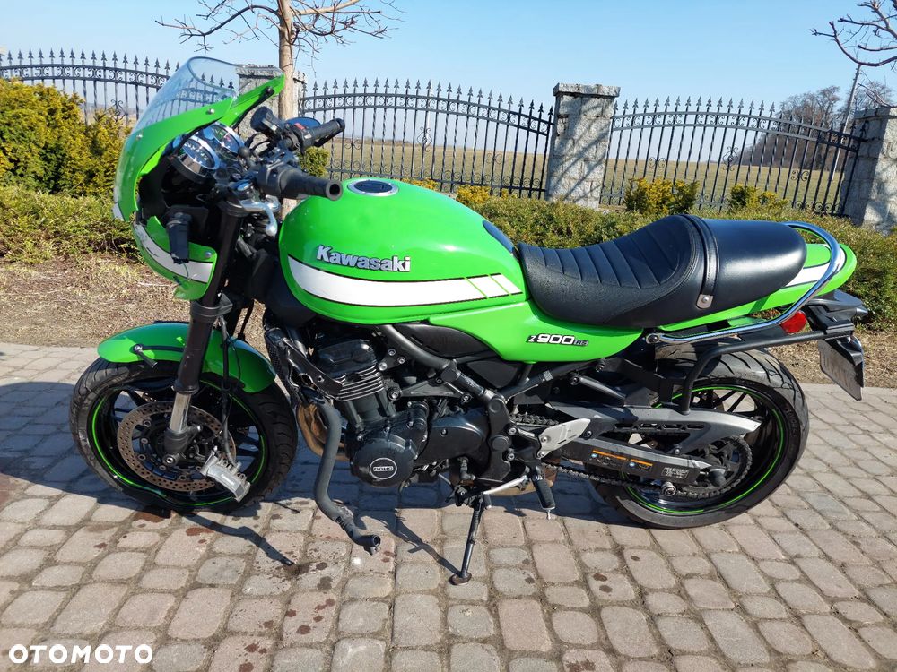 Kawasaki Z 900 RS - 3