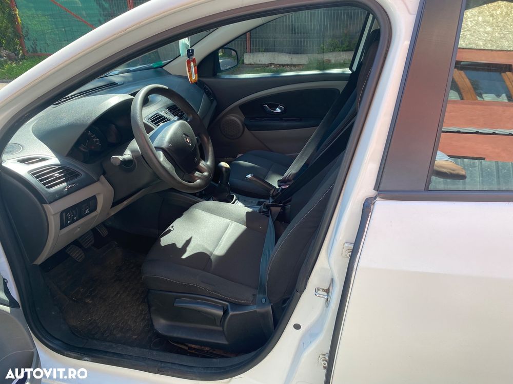 Renault Fluence 1.6 Authentique - 2
