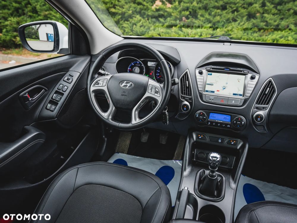 Hyundai ix35 1.7 CRDi 2WD Fifa World Cup Edition - 21