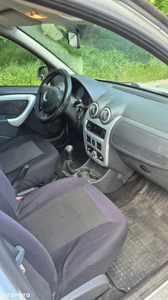 Dacia Sandero 1.4 Laureate - 8