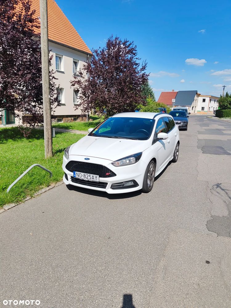 Ford Focus 2.0 TDCi ST - 1