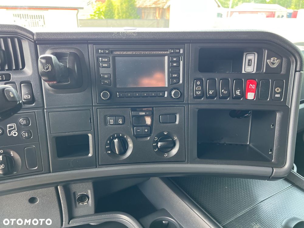 Scania R580 V8 DWA ZBIORNIKI PALIWA - 23