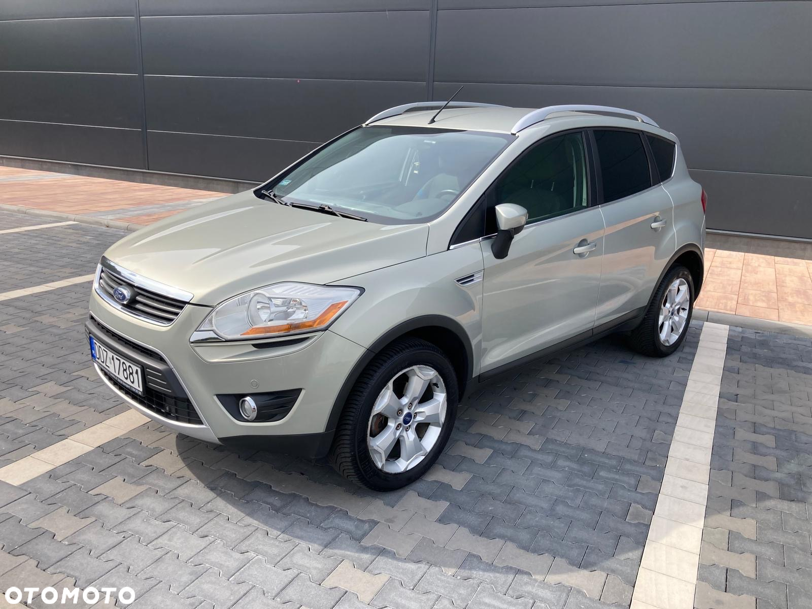 Ford Kuga 2.0 TDCi Titanium - 2
