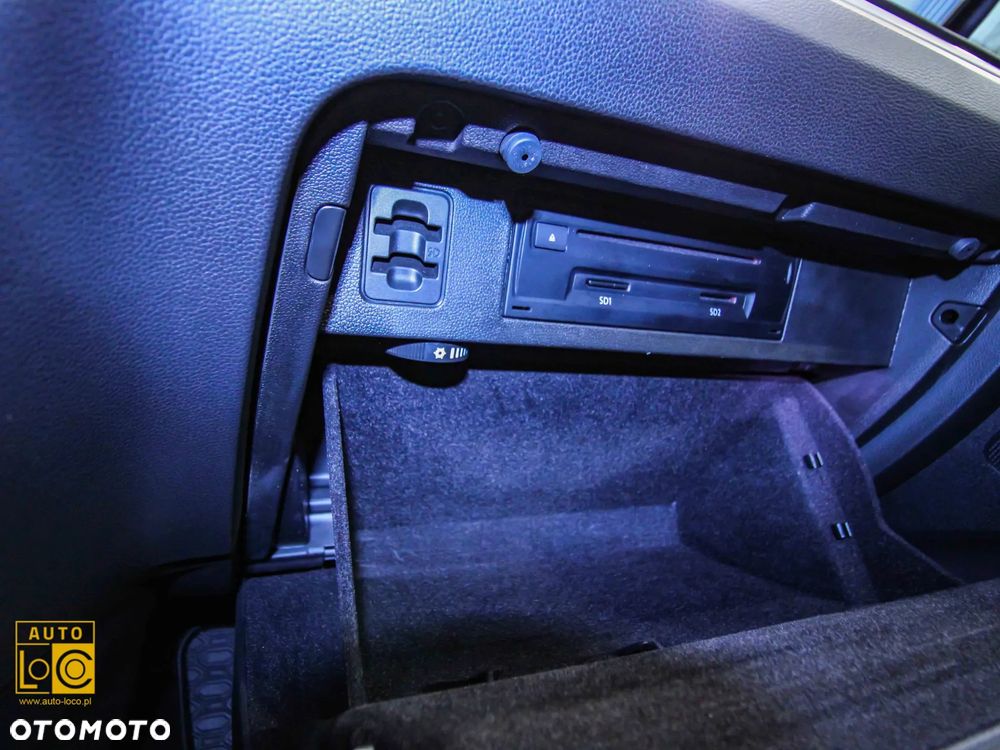 Volkswagen Passat 2.0 TDI SCR DSG Highline - 31