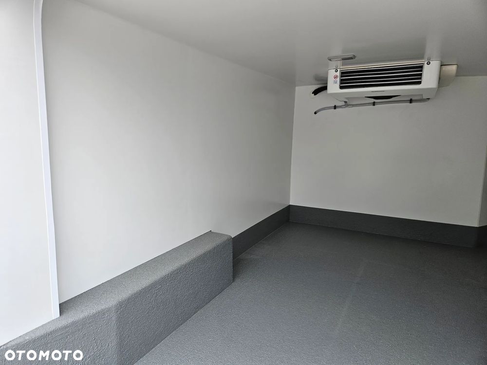 Renault Trafic Lift AUTOMAT L2H1 Mroźnia / Chłodnia -25*C 230V 53tys km SalonPL FV23% - 33