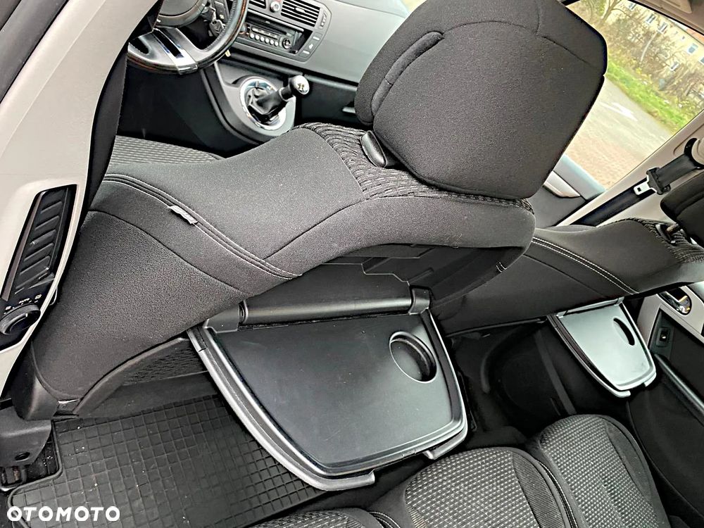 Citroën C4 Picasso - 24