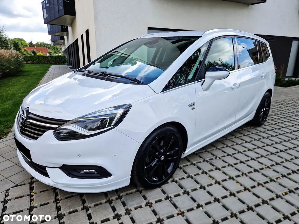 Opel Zafira Tourer 2.0 CDTI Automatik Business Innovation - 1