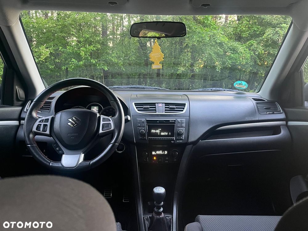 Suzuki Swift - 7