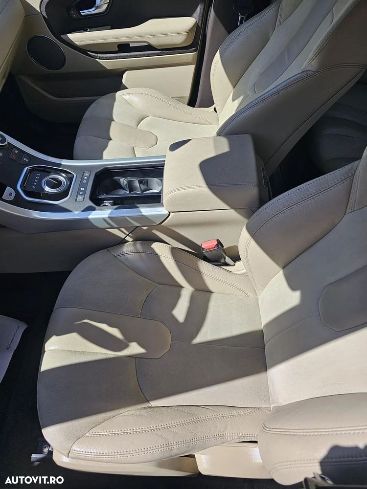 Land Rover Range Rover Evoque - 25