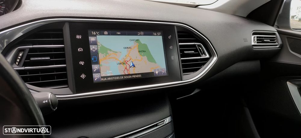 Peugeot 308 SW 1.6 BlueHDi Allure - 15