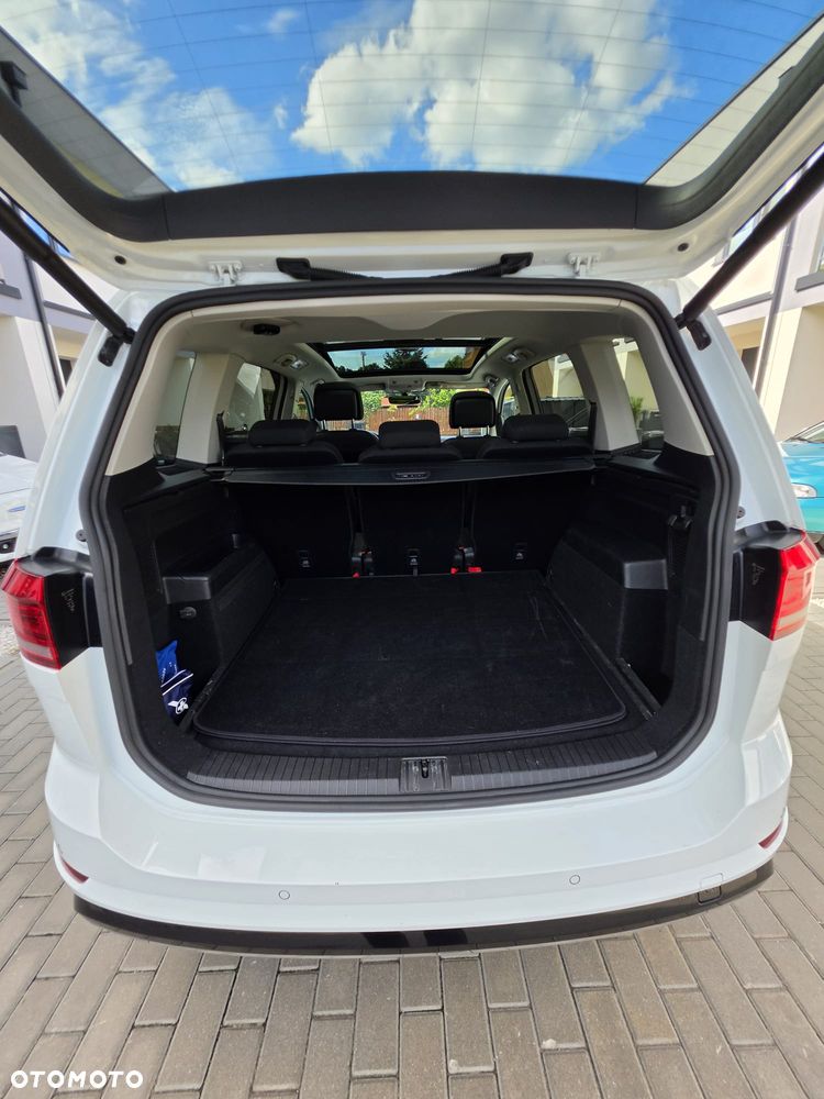 Volkswagen Touran 1.5 TSI EVO Highline DSG - 8