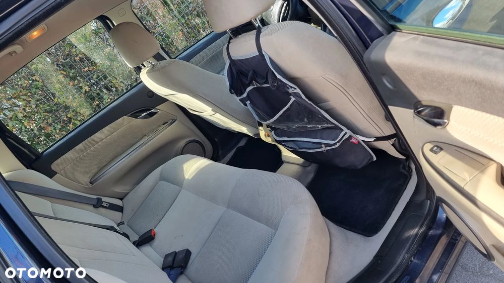 Fiat Croma 1.9 JTD Active - 12