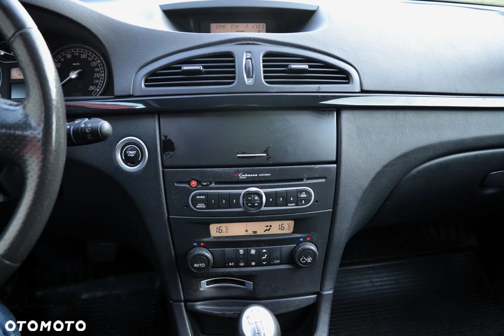 Renault Laguna 2.2 dCi FAP Privilege Plus - 17