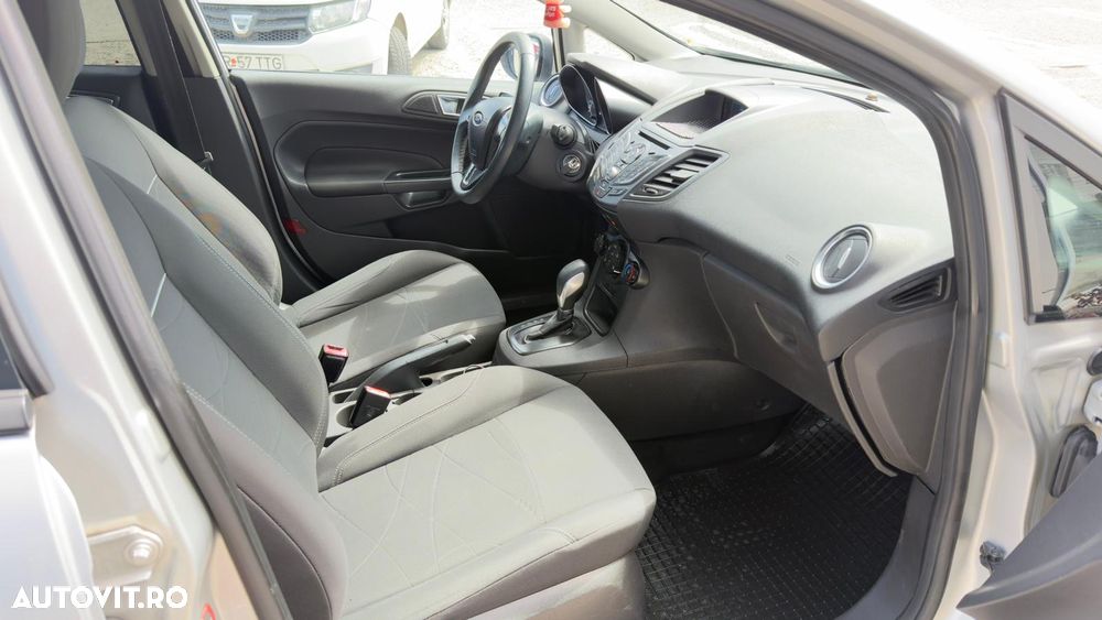 Ford Fiesta 1.0 Powershift Titanium - 10