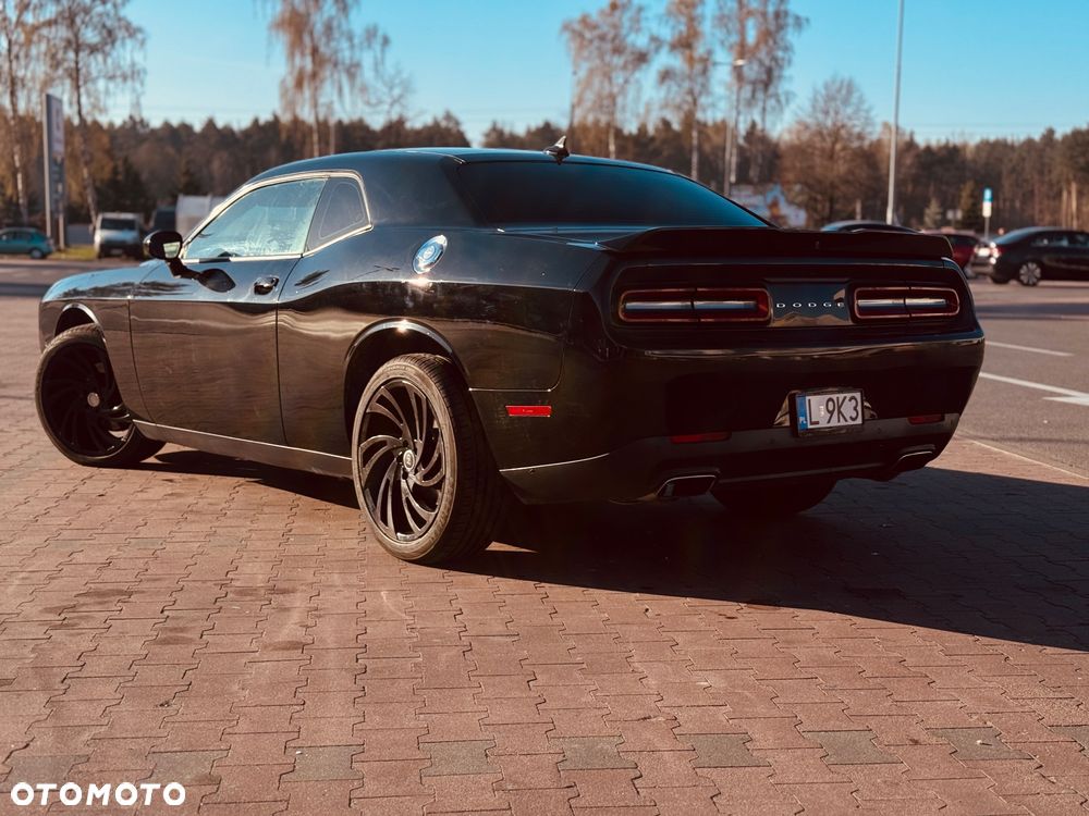 Dodge Challenger 3.6 SXT Plus - 5