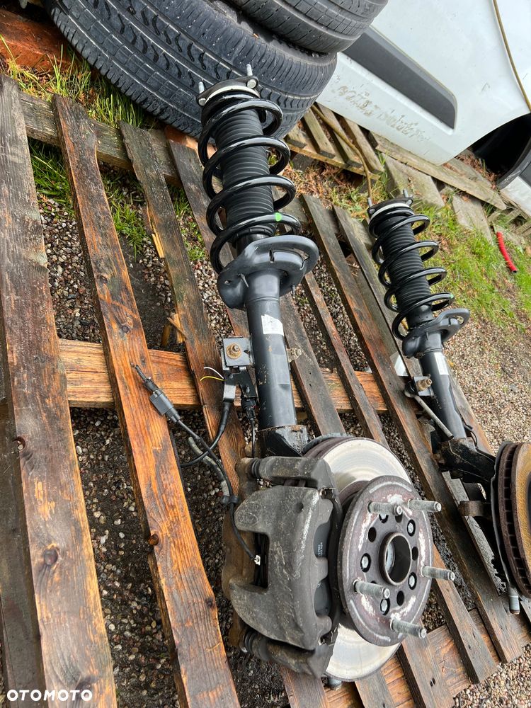 Ford Transit Mk8 22r. 2.0d lift mcpherson L/P - 3