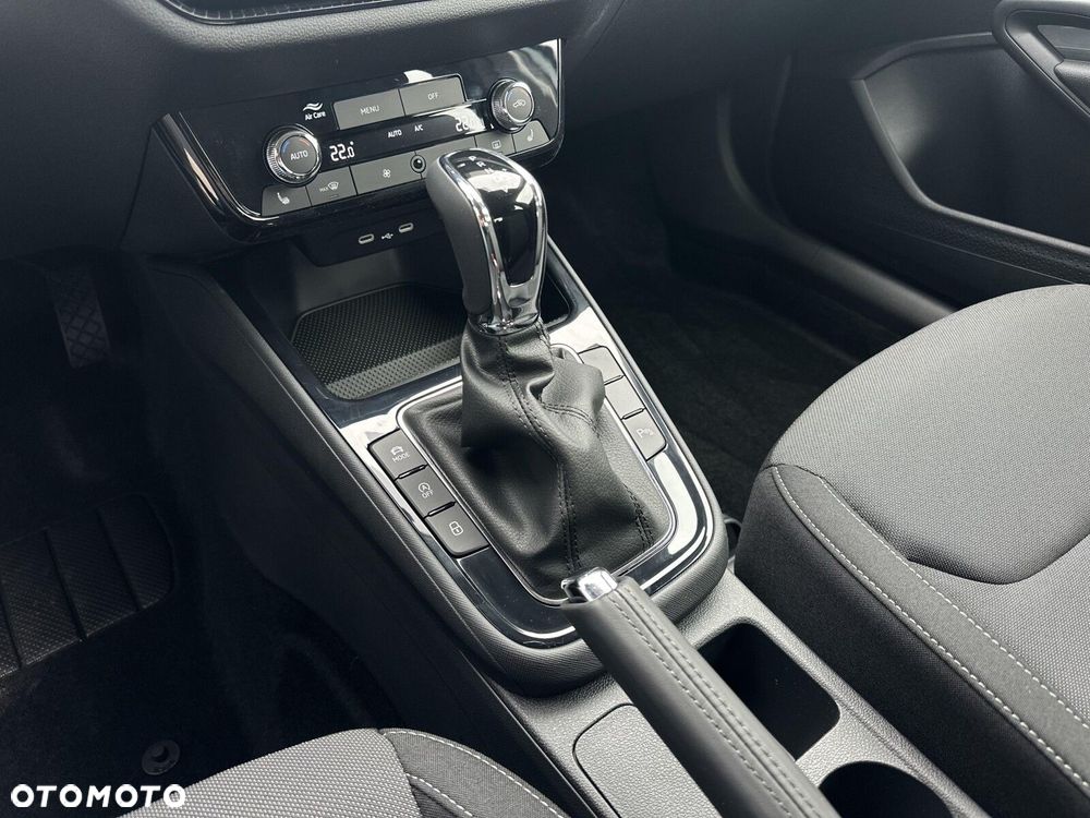 Skoda Fabia - 25