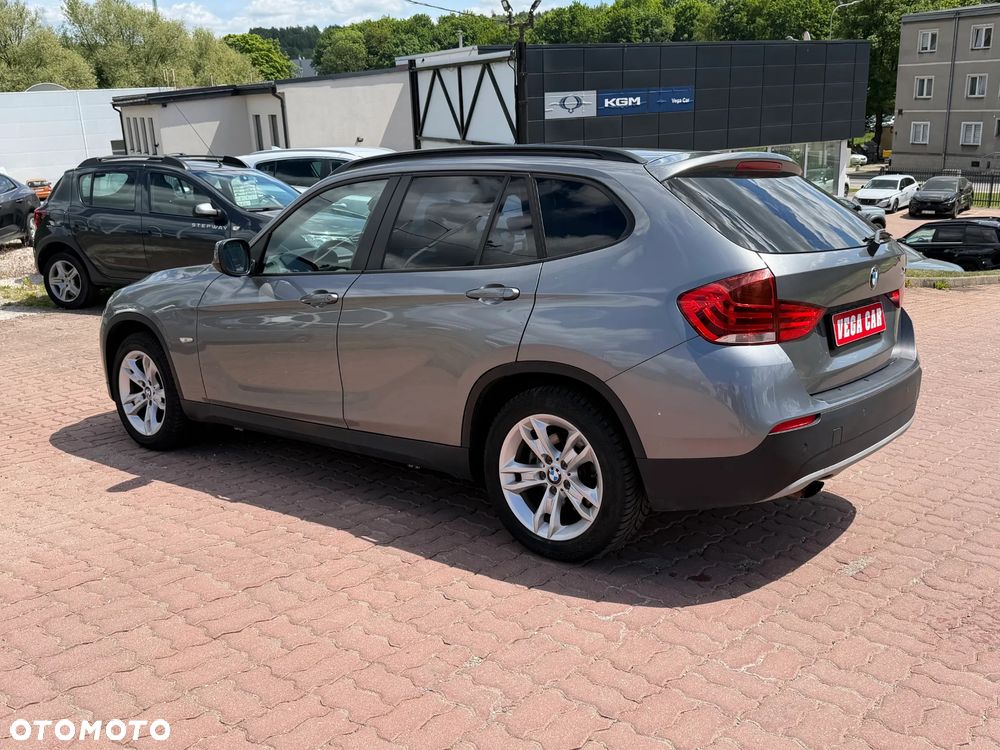 BMW X1 sDrive18i - 19
